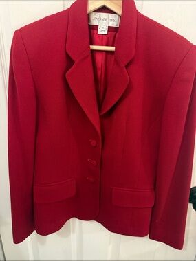 Jones New York Red Classic Blazer, Lined, 100 Wool, size 4